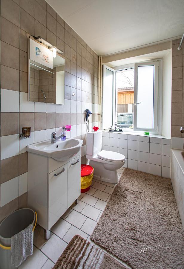 Chambre Double Last Minute Payerne Buitenkant foto