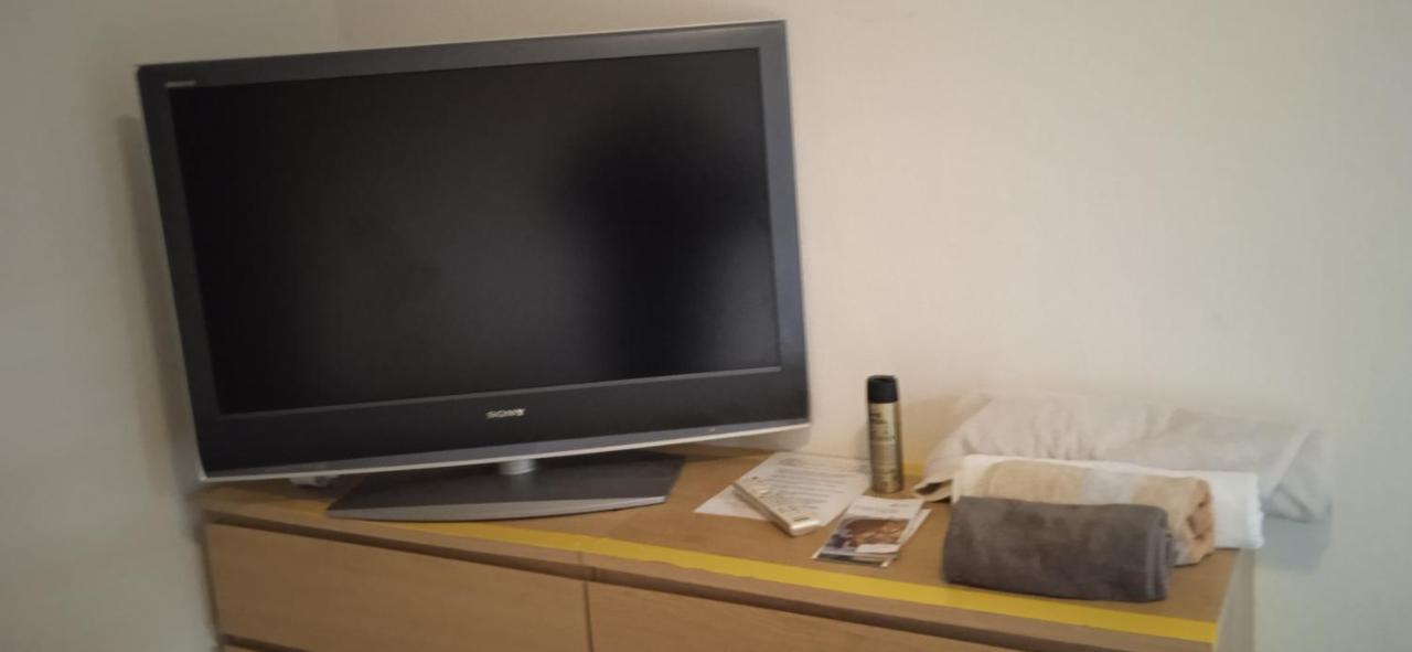Chambre Double Last Minute Payerne Buitenkant foto